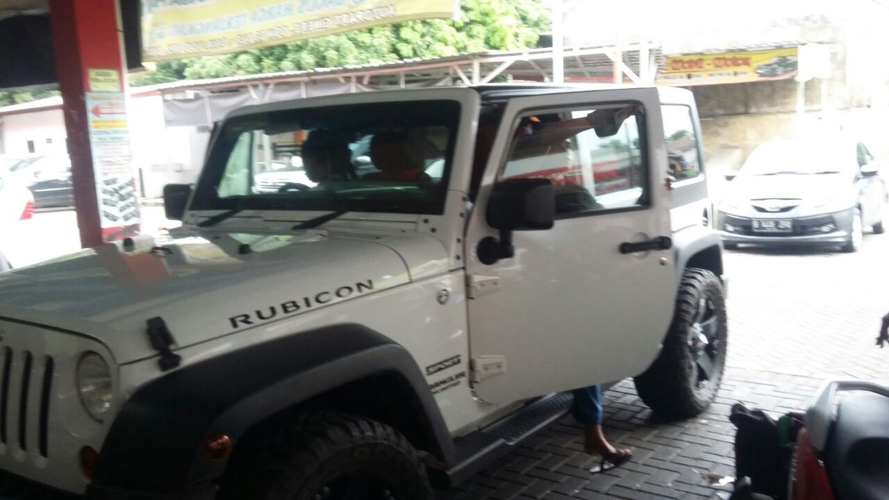 Kaca Film Mobil Purwokerto Jawa Tengah